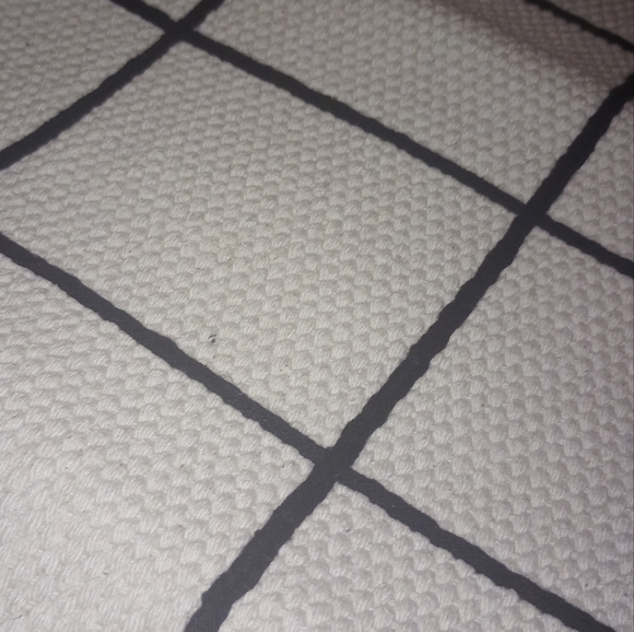 12" x 22" in. Authentic Brand New Turkish pillow case. Rare design. Wool front. - Picture 5 of 5